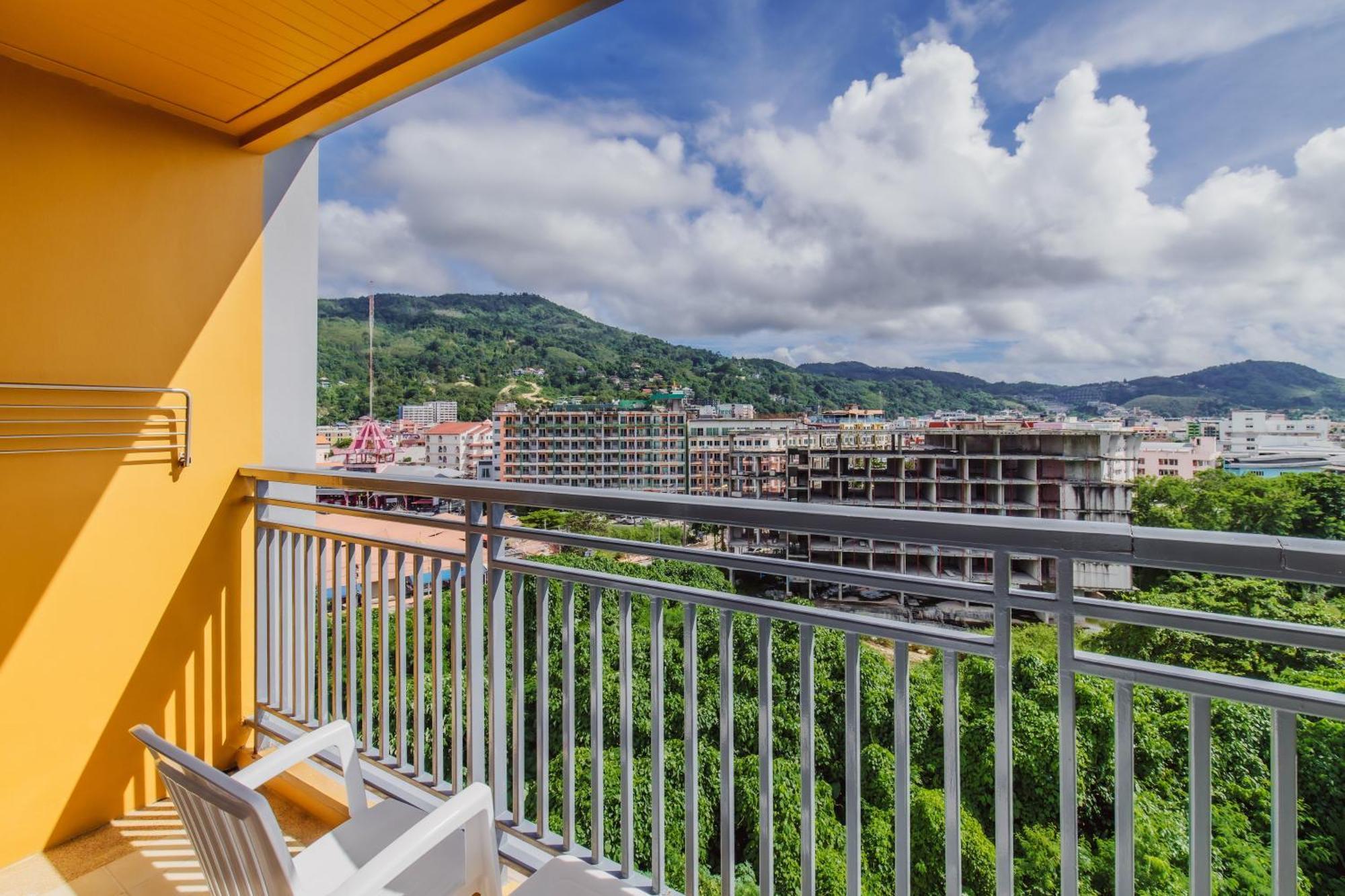 Elite Suites Patong By Bauman Residence ภายนอก รูปภาพ