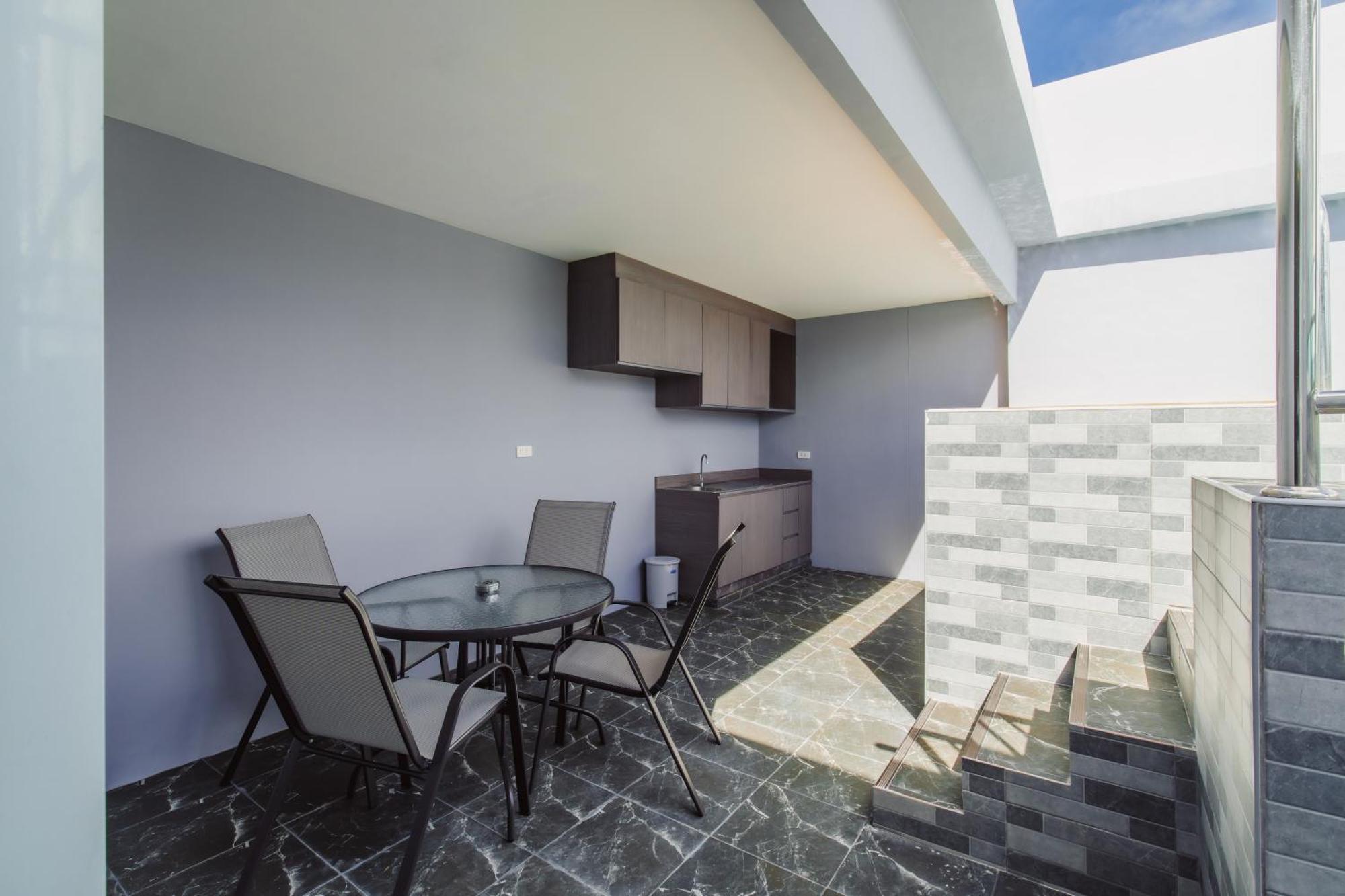 Elite Suites Patong By Bauman Residence ภายนอก รูปภาพ