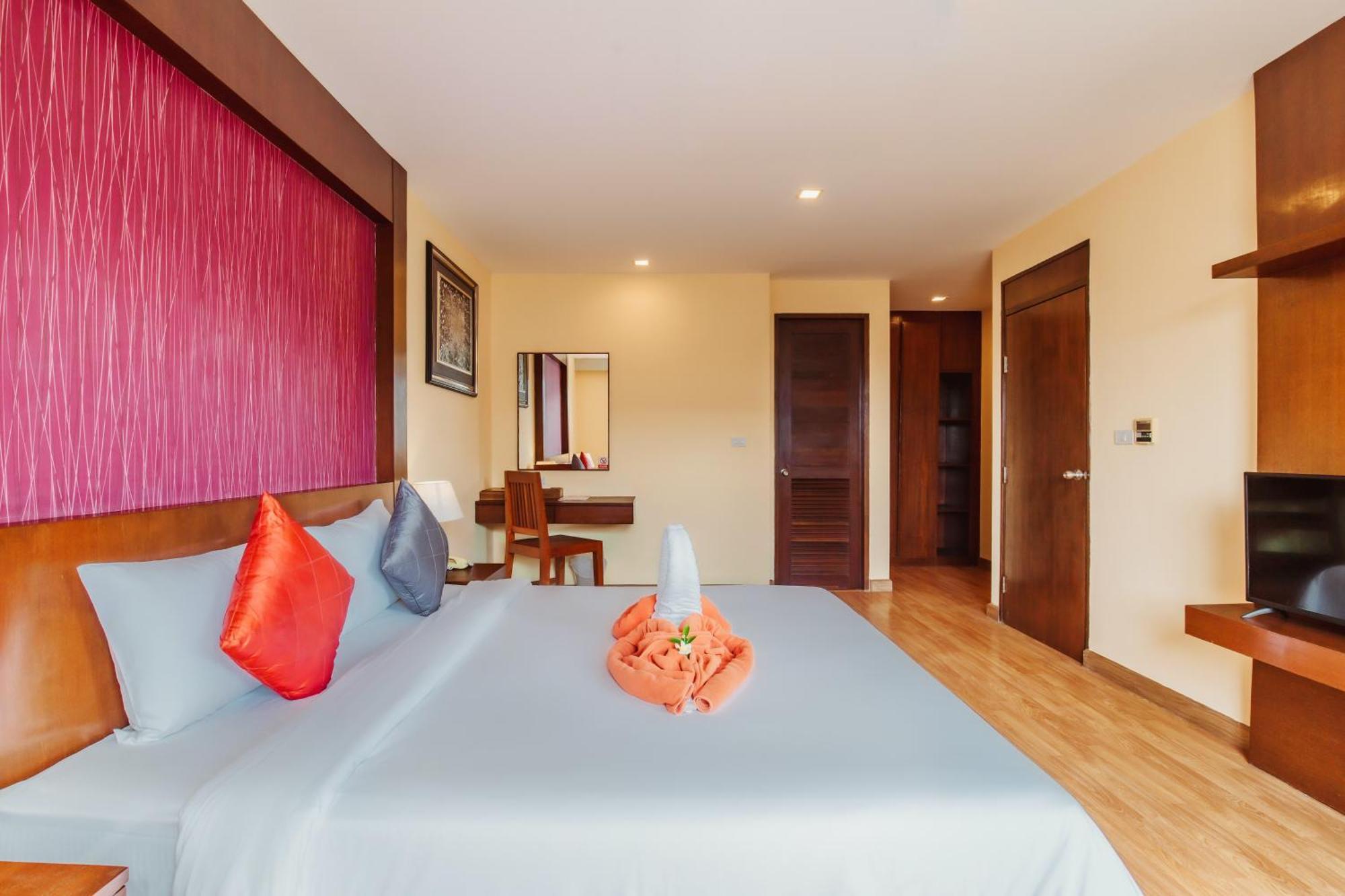 Elite Suites Patong By Bauman Residence ภายนอก รูปภาพ